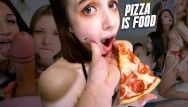 Доставка пиццы hawt шпильки секс вчетвером с 3 противными милашками